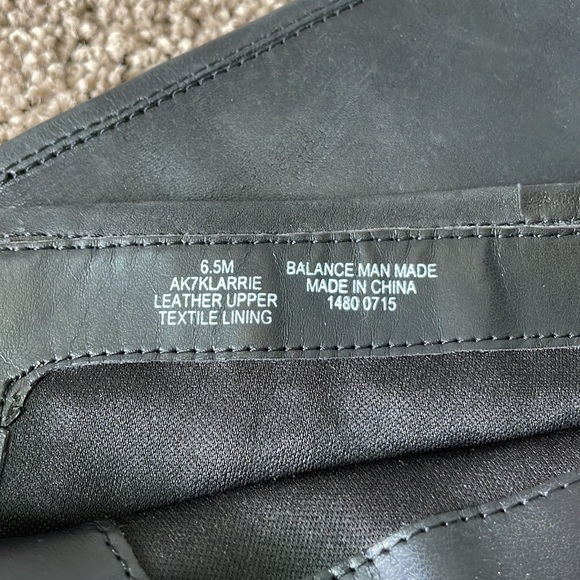 Anne Klein Black boots - Picture 7 of 7